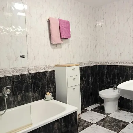 Asgaya Llanes Casa vacanze